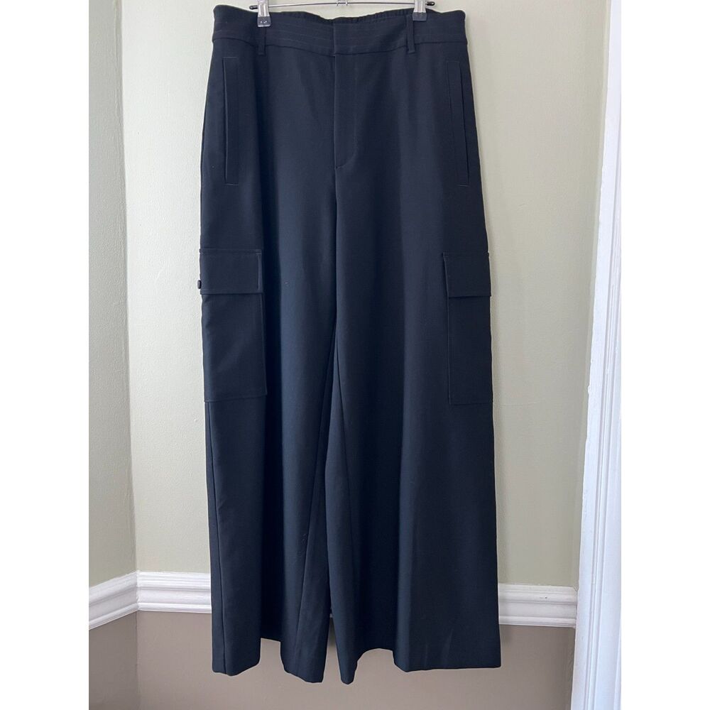 Chicos Cargo Pants size 2 (12R)